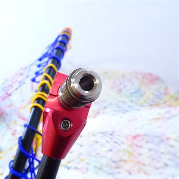 がま磯タモ枠四つ折りジュラルミン４５センチ　ブラックレッド